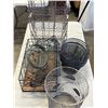 Image 2 : LOT OF METAL BASKETS