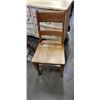 Image 4 : 3 VINTAGE WOOD CHAIRS