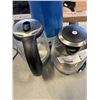 Image 2 : LOT OF GERM GUARDIAN HUMIDIFIER AND 2 ELETRIC KETTLES