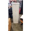 Image 1 : WHITE CUBICLE SHELF W/ DOORS