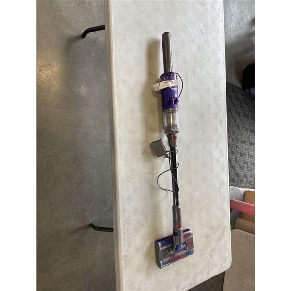 AS NEW STORE DEMO DYSON OMNI GLIDE CORDLESS STICK VACUUM WITH CHARGER TESTED AND WORKING - RETAIL $5