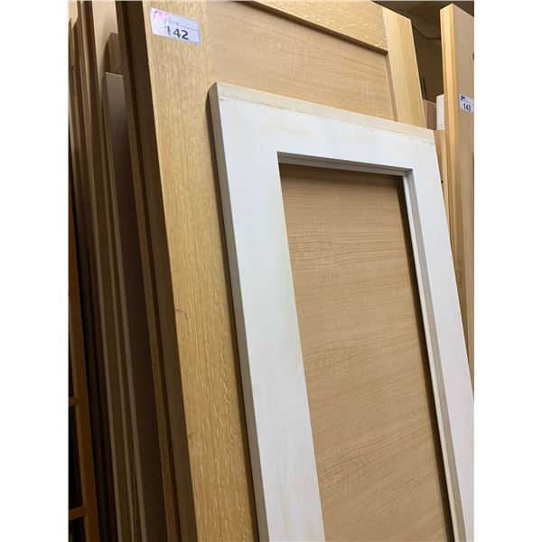 LOT OF APPROX.30 WOODEN DOORS - VARIOUS HARDWOOD TYPES & SIZES