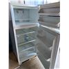 Image 2 : FRIGIDAIRE (WHITE) 2 DOOR REFRIGERATOR