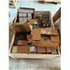 Image 3 : ONE PALLET OF ASSORTED DOOR HARDWARE