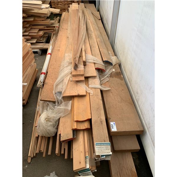 PALLET OF ASSORTED HARDWOOD BEAMS, BOARDS AND VENEERS-VARIOUS WOOD TYPES & SIZES