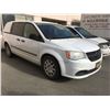 Image 2 : *R* 2014 DODGE CARGO MINI VAN, WHITE, VIN 2C4JRGAG2ER377442,