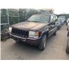 Image 1 : *TOW* *R* 1996 GRAND CHEROKEE LTD, 4DR SUV, RED, VIN 1J4GZ78Y6TC302705,