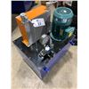 Image 2 : ELECTRIC MOTOR HYDRAULIC POWER PACK MODEL 2-1