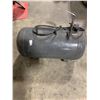 Image 2 : BE WORKSHOP 7 GALLON PORTABLE AIR TANK