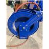 Image 2 : COX 24" INDUSTRIAL BLUE RETRACTABLE COX AIR REEL   * WITH HOSE *