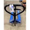 Image 2 : POWER FIST BLUE 5,500 LBS CAPACITY MOBILE INDUSTRIAL PALLET JACK