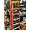 Image 2 : WERNER 6' ORANGE FIBERGLASS / ALUMINUM INDUSTRIAL STEP LADDER