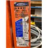 Image 2 : WERNER 6' ORANGE FIBERGLASS / ALUMINUM INDUSTRIAL STEP LADDER