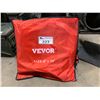 Image 2 : 6 VEVOR 8' X 10' INDUSTRIAL FIRE BLANKETS IN SOFT TRANSPORT BAGS