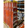Image 2 : WERNER 6' ORANGE FIBERGLASS / ALUMINUM INDUSTRIAL STEP LADDER