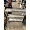Image 1 : FEATHERLITE 3703 ALUMINUM SAWHORSE