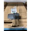 Image 3 : ASSORTED SCHNEIDER ELECTRIC HOMELINE ARC-D-TECT CIRCUIT BREAKERS AND COMBINATION ARC-FAULT