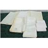 Image 2 : Lot Of Green Embroidered Kimono And Several White Linen Tablecloths And Napkins