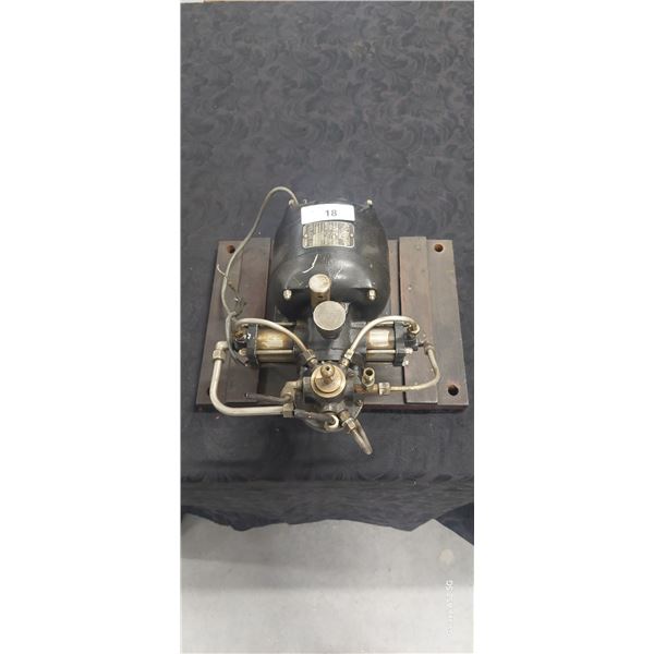 Vintage industrial pump, base is 15"x11"