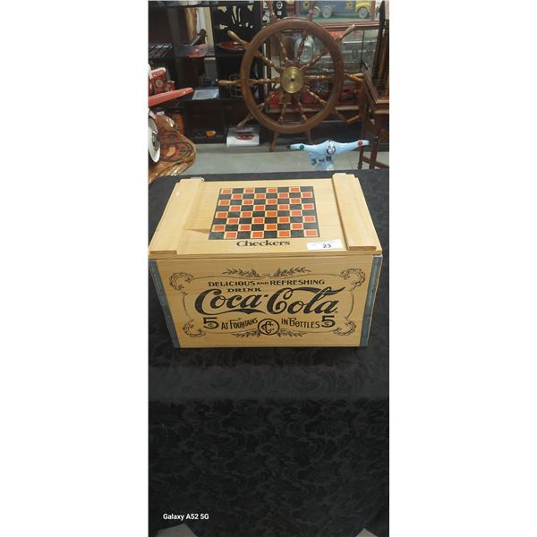 Beautiful reproduction Coca-Cola checkerboard crate 18 