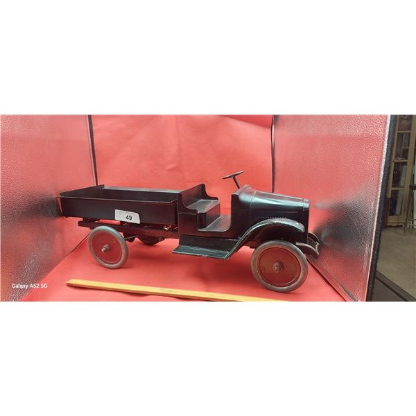 Rare antique 1920s Buddy L pressed steel chain drive dump truck 24" long