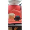 Image 2 : Vintage derby hat in box Chapellerie