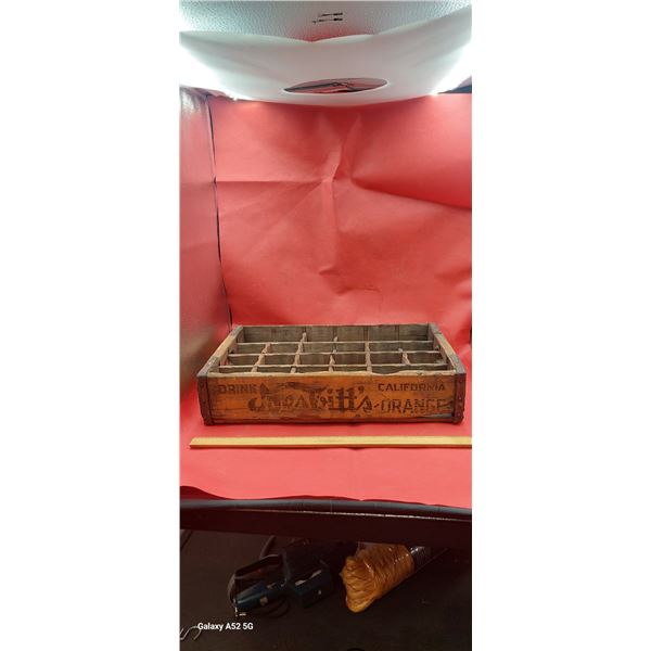 Wooden Nesbitt's pop flat crate, old