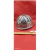 Image 2 : Highly detailed engraved hard hat
