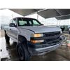 Image 4 : 2002 CHEVROLET SILVERADO 2500HD