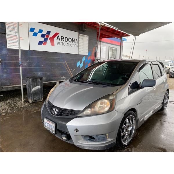 2012 HONDA FIT