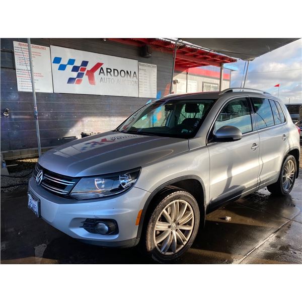 2013 VOLKSWAGEN TIGUAN