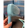 Image 4 : Lot of 2 Easy-Release Pet Hair Brushes/Pet Hair Removers