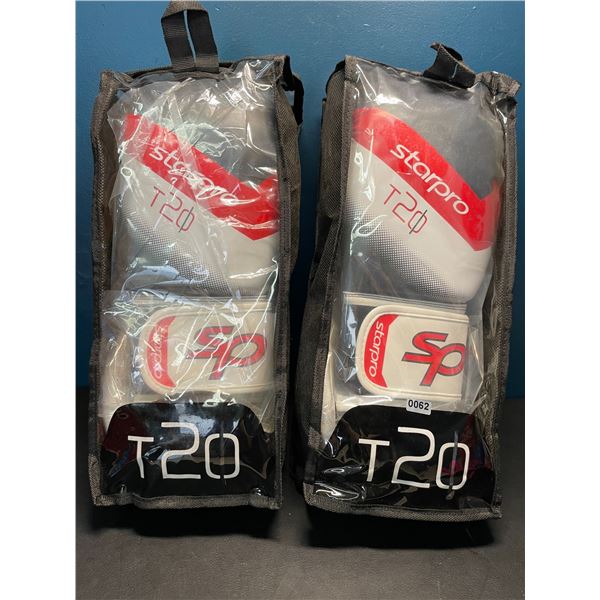 Lot of 2 Packs of T20 Starpro Boxing Gloves for Men/Women