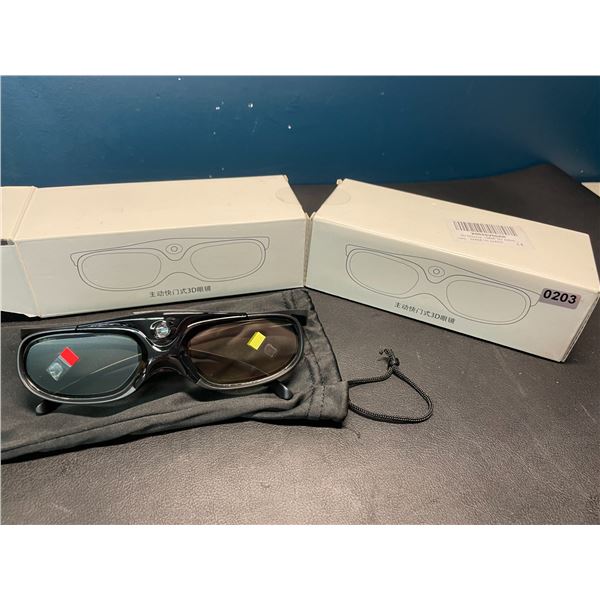 Lot of 2 Pairs of 3D Glasses