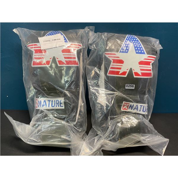 Lot of 2 Kids Boxing Gloves/Training Gloves