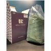 Image 1 : Lot of 1 Molly+Rocky Acrylic Knit Throw Blanket - 60 x 80 inch - Green
