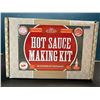 Image 2 : Lot of 1 DIY Gift Kit - Hot Sauce Making Kit