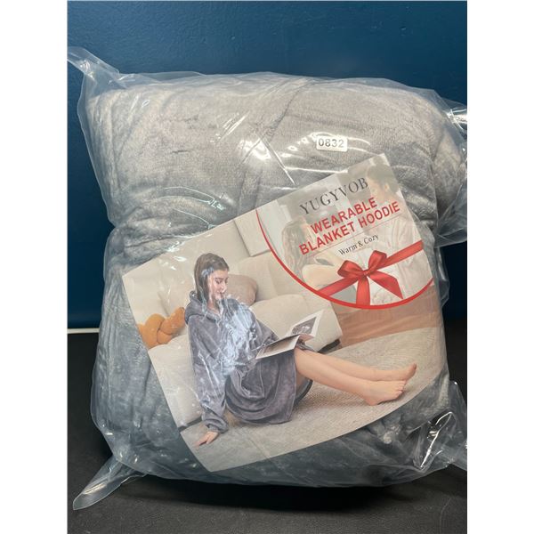 Lot of 1 Wearable Hoodie Blanket - "Snuggie Style" - Grey