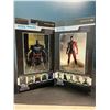 Image 2 : Lot of 2 DC Multiverse Action Figures by McFarlane Toys - Batman Unmasked & The Flash