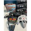 Image 5 : Lot of 4 Nintendo 64 Consoles w/ 4 Controllers & Accessories - Used - For Parts/Repair