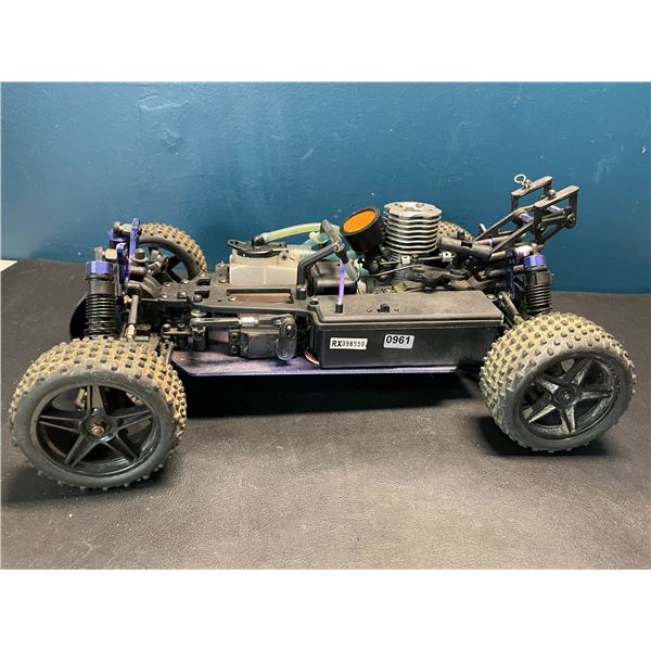 Lot of 1 Nitro RC Car - Used