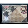 Image 1 : Lot of 1 Brindille Queen Size Quilt/Bedding Set - Patchwork Design - All Season