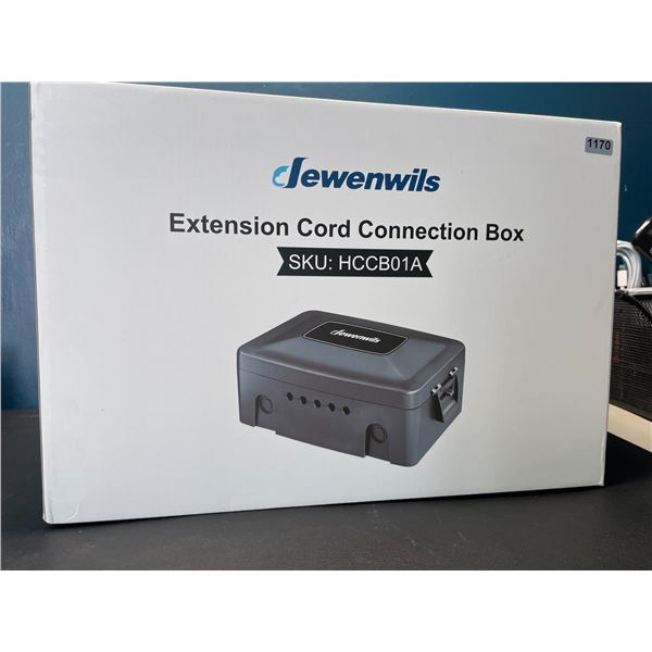Lot of 1 Extension Cord Connection box