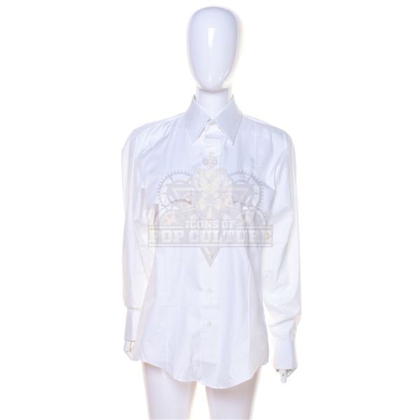 Salt - Evelyn Salt’s (Angelina Jolie) Shirt - 33-18