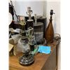 Image 2 : Shelf lot of misc. lamps & lamp shades