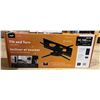 Image 2 : Group of 5 Insignia TV wall mount 47-90" full motion 130 lbs & Tilt & turn TV wall mount 32-100" 81c