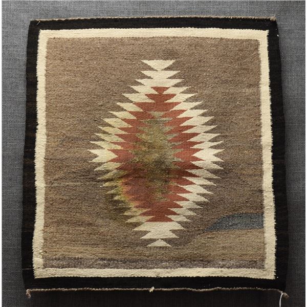 NAVAJO INDIAN TEXTILE