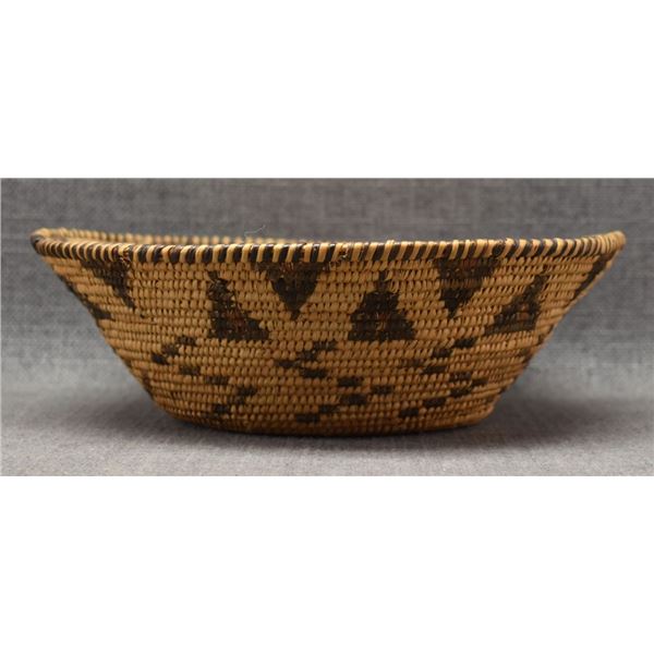 SAN CARLOS APACHE BASKETRY BOWL