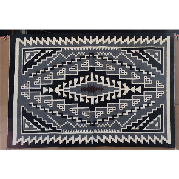 NAVAJO INDIAN TEXTILE