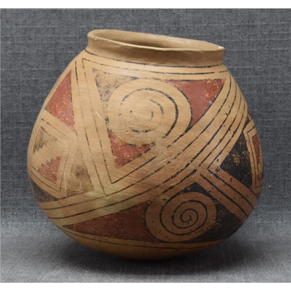 CASAS GRANDES POTTERY OLLA